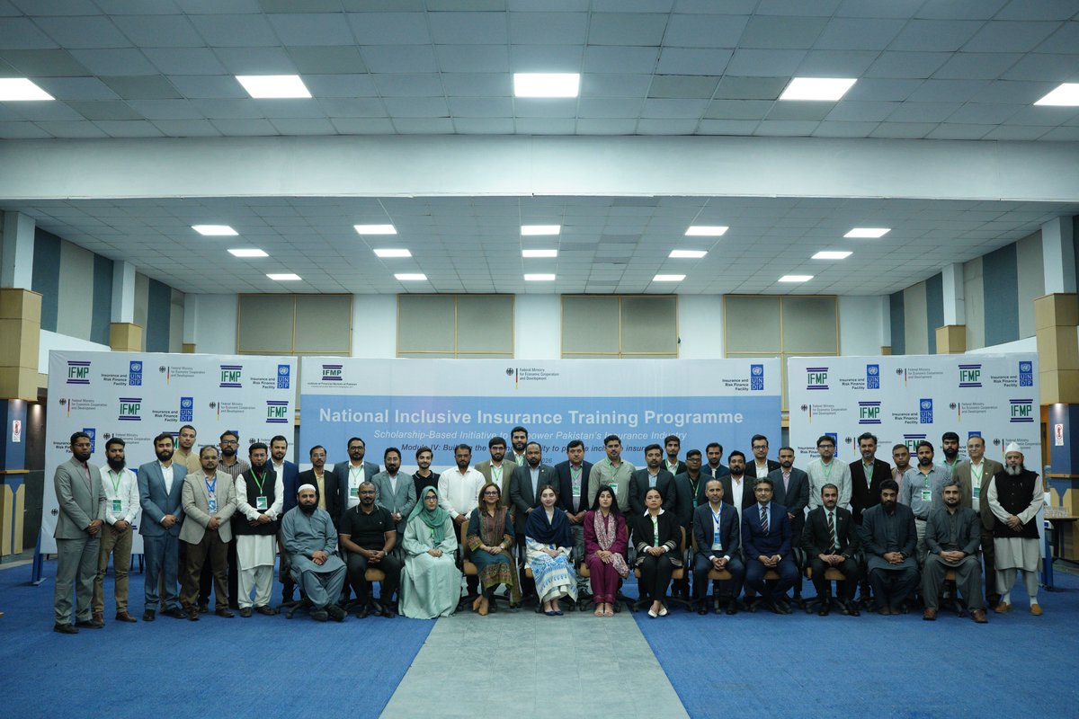 UNDP_Pakistan's tweet photo. 🚀 Wrapping up a milestone in #InclusiveInsurance!
The National Inclusive Insurance Training Programme has successfully concluded after four intensive modules. #UNDPinPakistan’s Insurance & Risk Finance Facility, with support from @BMZ_Bund and in collaboration with IFMP, delivered Module IV from 12–13 February 2026 in Karachi, where participants were awarded the International Inclusive Insurance Certification.
The last module equipped insurance practitioners with practical tools to strengthen sustainability and success while introducing change management approaches that support more customer-centric operations. Through a dedicated scholarship initiative, trainers and practitioners received certifications, further strengthening Pakistan’s talent pool in inclusive insurance.
Together, we are building a more resilient and inclusive insurance ecosystem for Pakistan. 🌱
#FinancialInclusion #ClimateRiskFinance