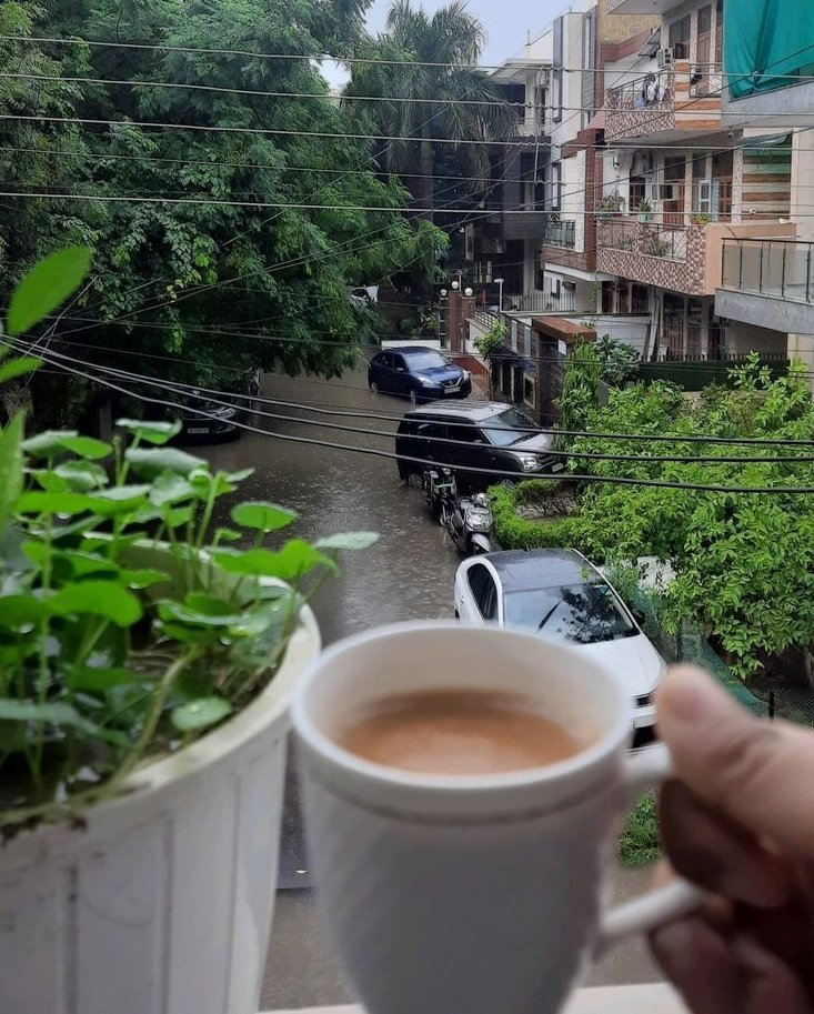 Hassan_01890's tweet photo. Sipping my morning chai on the balcony as Rawalpindi wakes up in that gorgeous golden light man,

 this little ritual just hits different and gets my mind racing with ideas. Loving this fresh OG Labs and Permacast duo!

OG Labs crushes it with stateless client verification,
letting DeAI nodes prove their math without dragging around heavy state data super cheap, totally verifiable, and crazy fast.

Permacast makes playlists come alive on Arweave, 

smartly blending episodes to your vibe and updating daily into feeds that feel like they were made just for you.