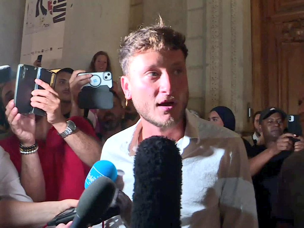 🔴 Raphaël Arnault n’a rien à voir avec Raphaël Arnault, d’après Raphaël Arnault.