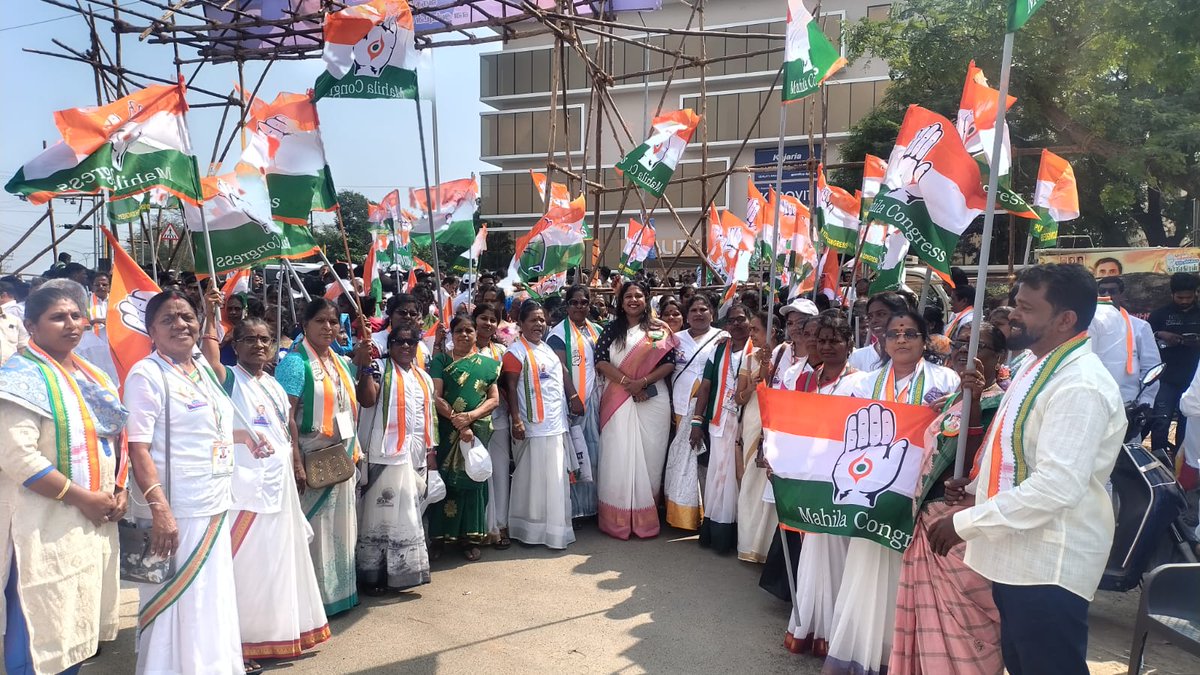 A massive padyatra was organized by the Puducherry Pradesh Congress Committee, drawing an overwhelming response from people across the region. 

The event was graced by Hon’ble AICC Senior General Secretary and Rajya Sabha Member <a href="/kcvenugopalmp/">K C Venugopal</a> as the Chief Guest. 

Former Chief