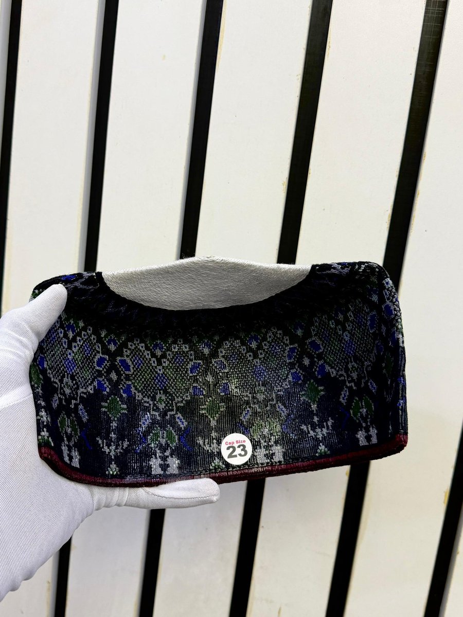 TweetsbyAzeez's tweet photo. VIPs CAPS Available In All Sizes🔥🎊

🏷️:40K EACH
📍ZARIA,NIGERIA
☎️:08148663410

DELIVERY NATIONWIDE | 🗳️☑️
https://t.co/VlUSEE3aKI | 💫 https://t.co/B95M5pRxfm