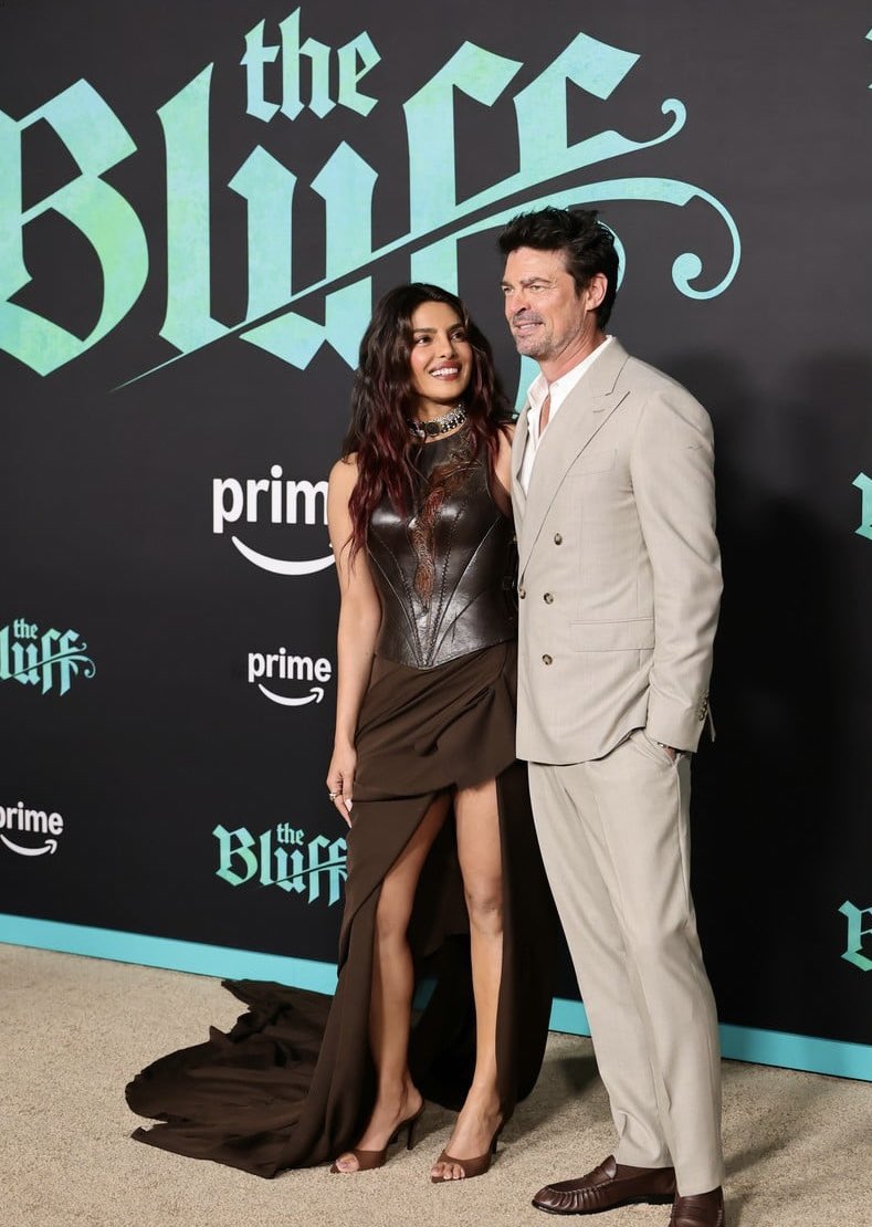 ButcherRising's tweet image. Premiere night for The Bluff — red carpet gleaming, cameras screaming, suits lined up like a damn parade. Smile for the flashes, soak up the chaos… let the night eat you alive.  

#thebluff #karlurban #captainconnor #billybutcher #priyankachopra