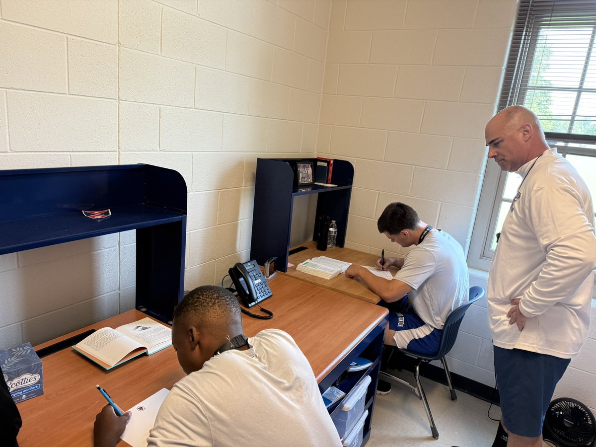 At Fork Union Military Academy, CQ = 1.5 hours of monitored study hall, 5 days a week.

No phones. No distractions. Just pencil, paper &amp; books.

Discipline in the classroom = success on the field.

#FUMA #BuiltDifferent #BuiltDifferent