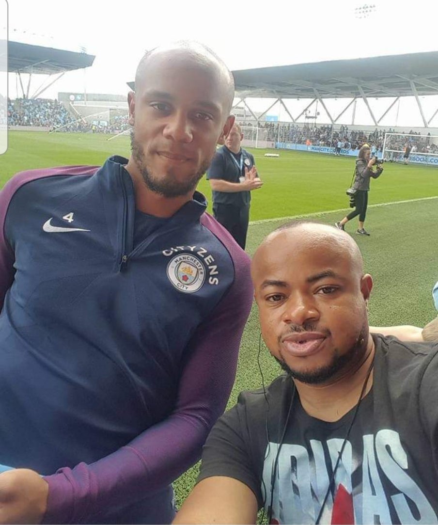 Vincent Kompany, à propos de ceux qui doutaient de sa personnalité pour entraîner le Bayern Munich :

« Je vais vous dire une chose rapidement pour illustrer mon propos : je suis né à Bruxelles, mon père était un réfugié congolais. Quelles étaient mes chances de jouer en Premier