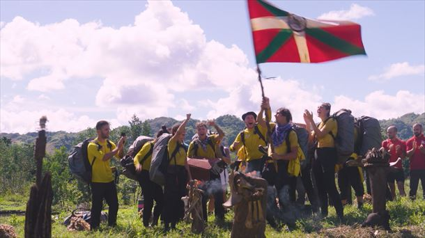 Grandes datos para <a href="/elconquis_etb/">El Conquistador ETB</a> en pleno prime time de #ETB2

🧭 Ayer se marca un formidable 14.9% de share y 74.000 espectadores de media

🧭 +41.2% de plusvalías y una enorme fidelidad que roza el 60% en horario de máximo consumo de TV

#QueVivaLaTele #Audiencias