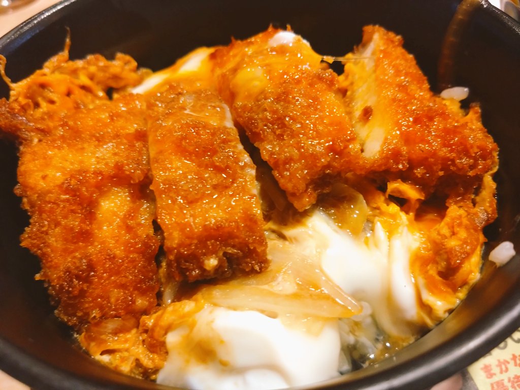 お初の関東資さん

その土地でしか食べれんけん最高やった
みたいなとこあるよね