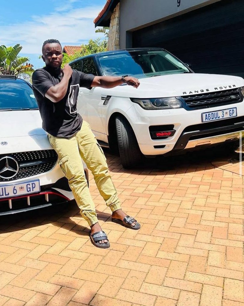 Donchris25epv's tweet photo. Don't miss today am going to share stake with 100 people 2million, am going to start from 5:00pm to 9:00pm don't miss just like and repost  coment your mobile is money details more information on WhatsApp channel🤑🤑💰💰 https://t.co/qyGTXYSghR