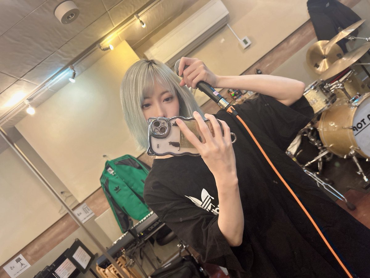 2/20と2/24のバンドスタジオ練習してきました🎤

🎫livepocket.jp/e/x-4wz