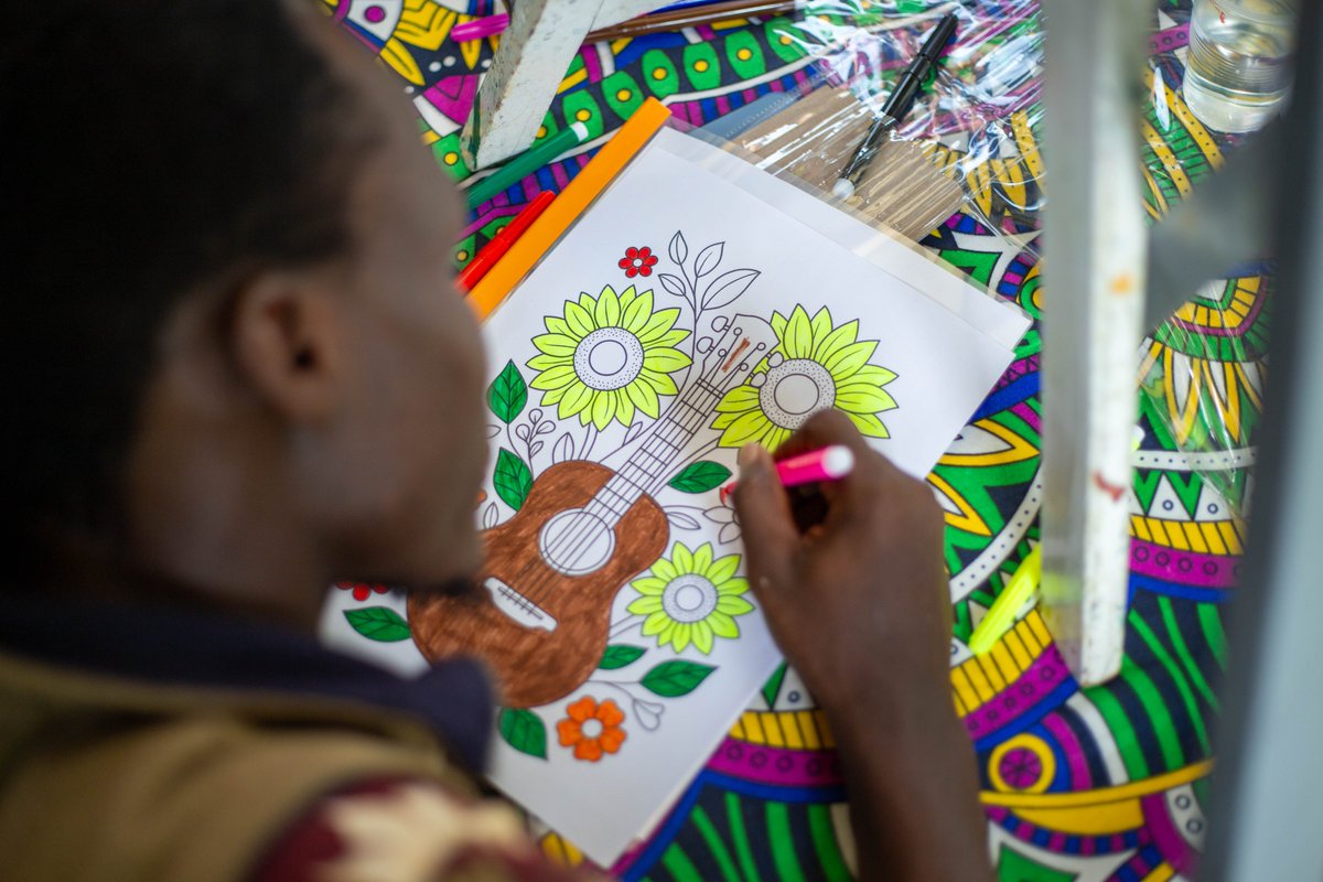 NuruMinds's tweet photo. February 14 looked a little different for us…
Instead of roses, we chose colors.
Instead of silence, we chose stories.
Instead of hiding emotions, we created space to heal.
Here are a few moments from that beautiful day. ❤️ @art4change_ug @AFHEGFoundation https://t.co/XUcJwfXheE