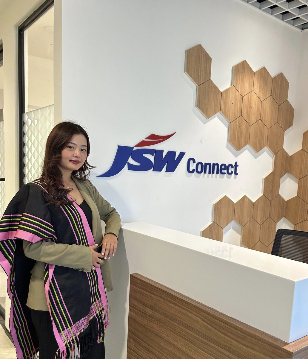 ImnainlaJ's tweet photo. So honoured to have been invited to the launch of the JSW Women Centric BPO at the Integrated Business Hub and Innovation Centre, Dimapur. Thank you @IdanNagaland for the invitation and many congratulations! 
@JSWGroup @JSWFoundation https://t.co/UaYWhOt751
