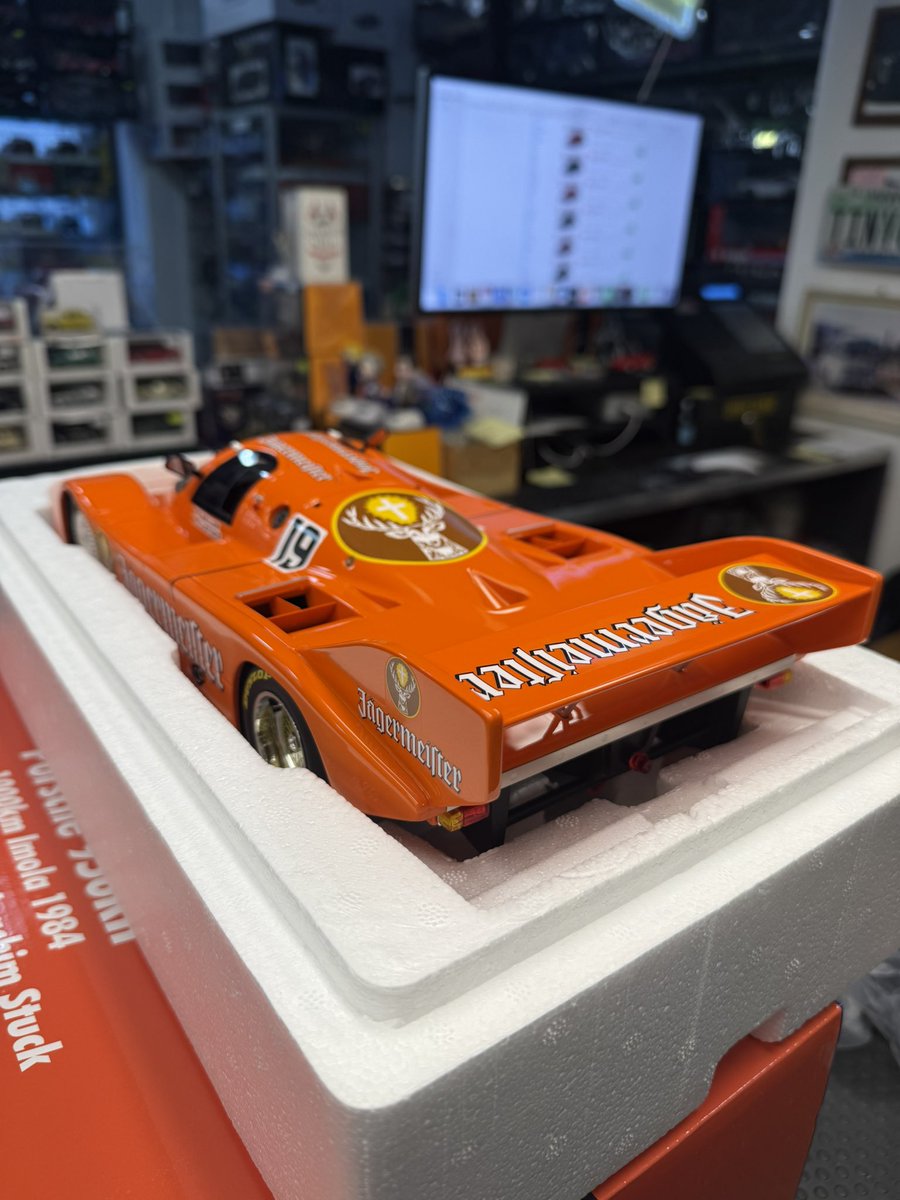 cars_tiny's tweet image. Porsche 956 1000 Km Imola 1984 Stefan Bellof Hans Joachim Stuck Werke 83 Scala 1:12 a 255€ da Tiny Cars! #tinycars #porsche #scala112 #racingcars #car