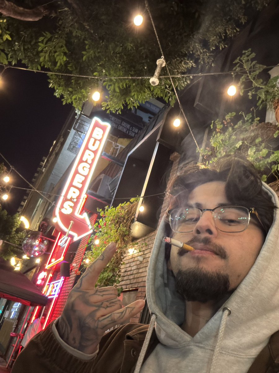 🗡️ Mikaly 🗡️ tweet media