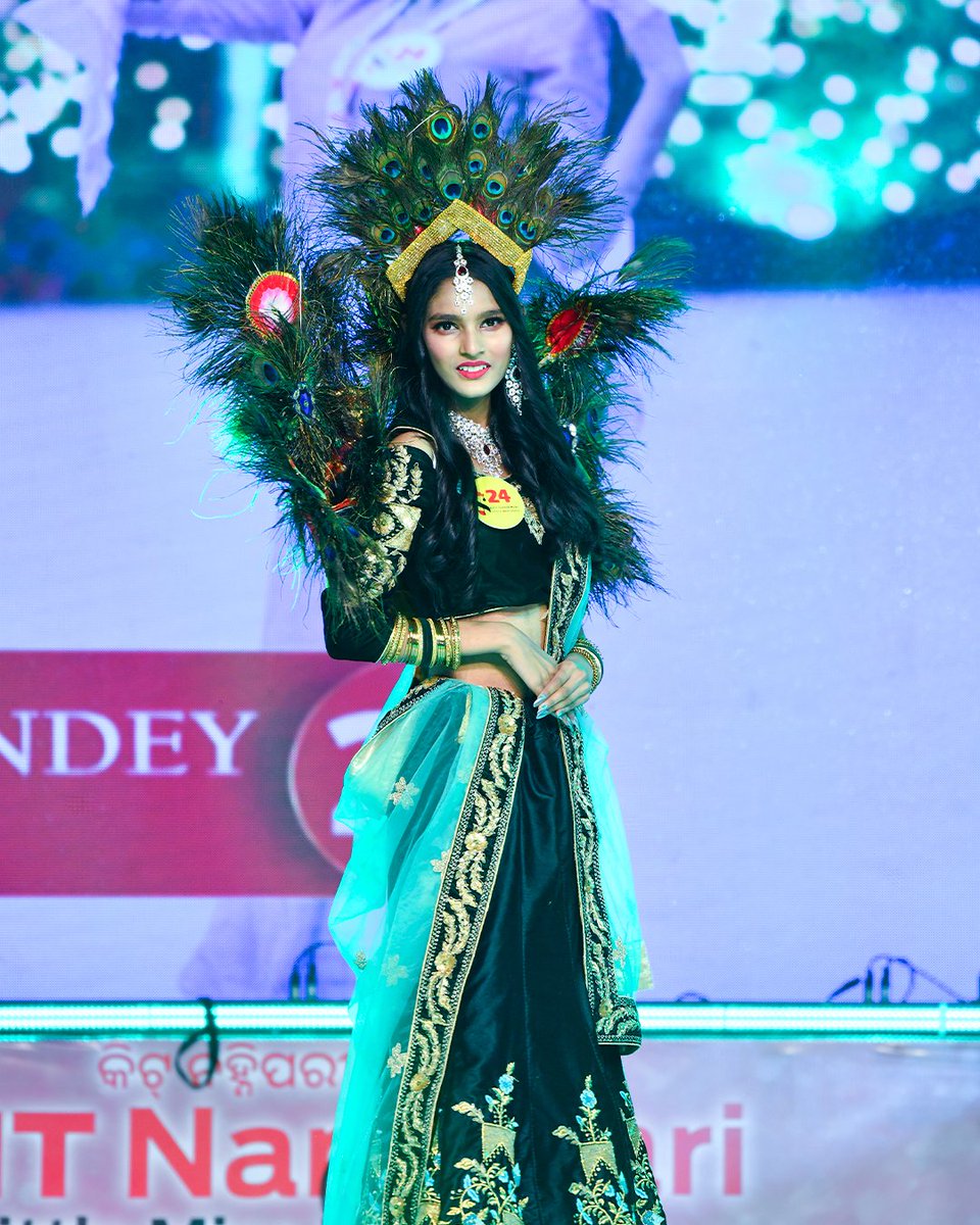 She made the ethnic round shine with her calm, composed, and confident walk.
For more info, follow us on:
Facebook: facebook.com/kiitnanhipari/#
Instagram: instagram.com/kiit_nanhi_par…
#KIITNanhiPariSilverJubilee #KIITNanhipari25Years #SilverJubilee #Nanhipari25Years