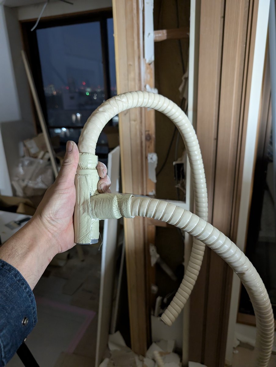 K2tech_AC's tweet image. 隠蔽めっちゃやりまくってるのでみんな僕に頼んで下さい🫶
なんなら一昨日は隠蔽2系統で配管、ドレン仕込む所からスタート！