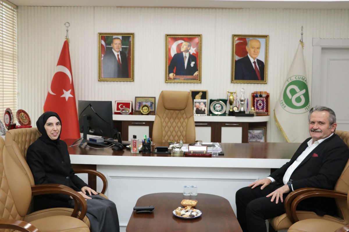 Cumayeri Kaymakamımız Şeyma Şendur, Cumayeri Belediye Başkanımız Mustafa Koloğlu’nu makamında ziyaret etti. 
cumayeri.bel.tr/detay/89/kayma…