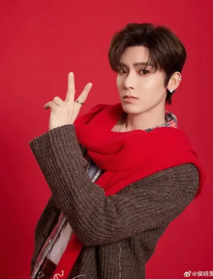 oregeel's tweet photo. #NeoHuo #HouMinghao
💋❤️ Guapo https://t.co/nO6H7CWQmI