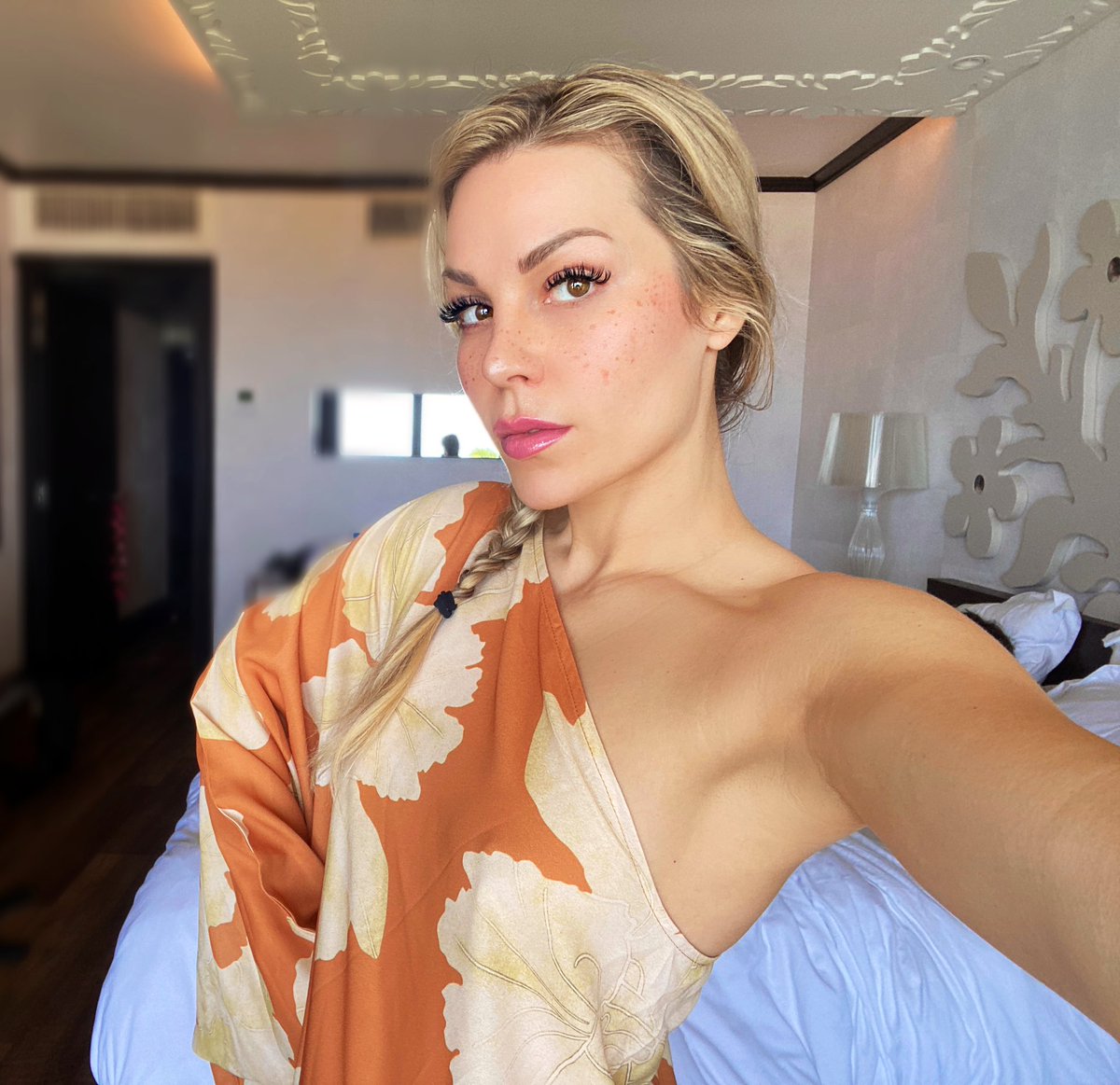 DashaJansen tweet media