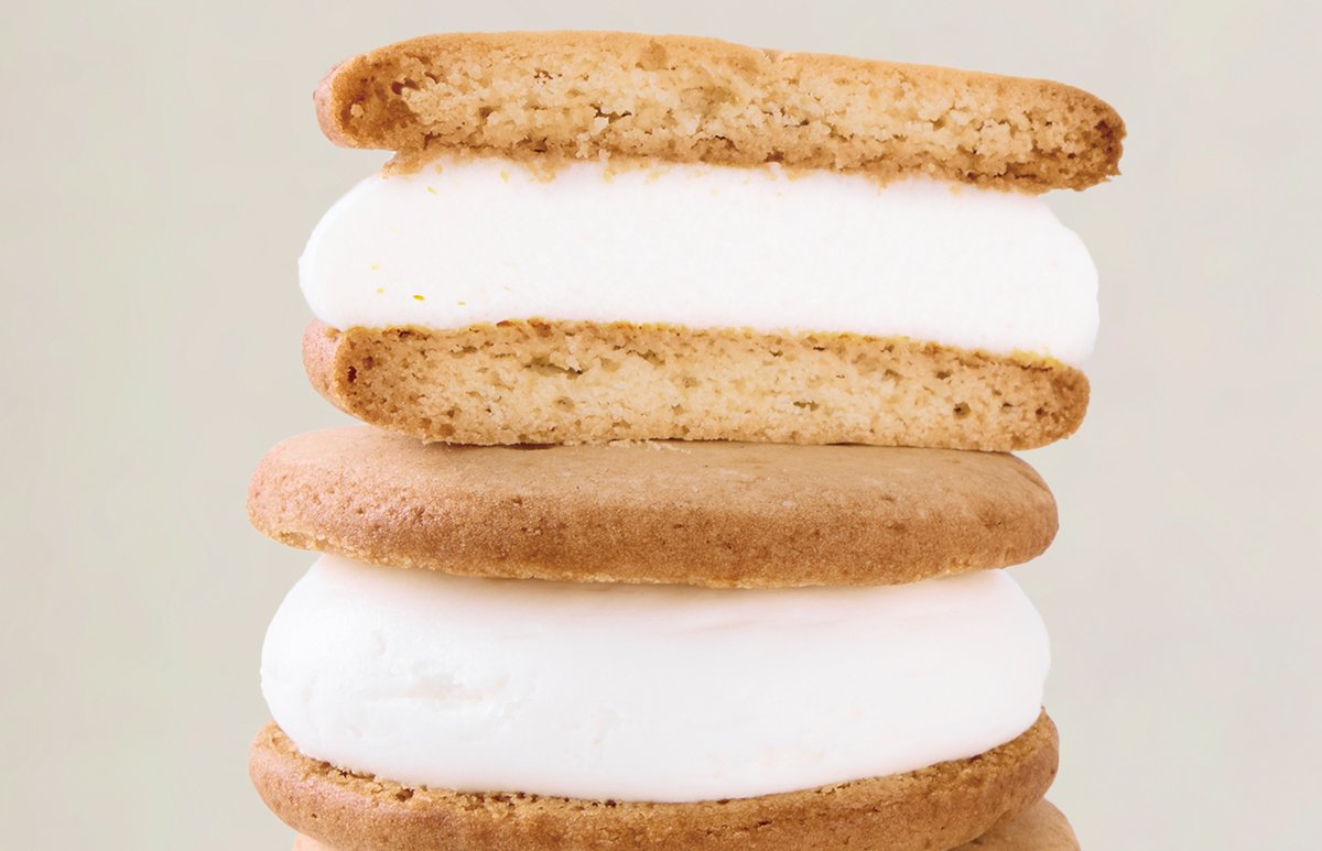 ローソン tweet media