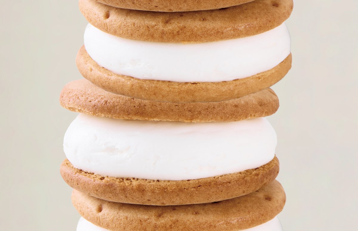 ローソン tweet media