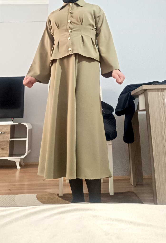 CD cemresu tweet media