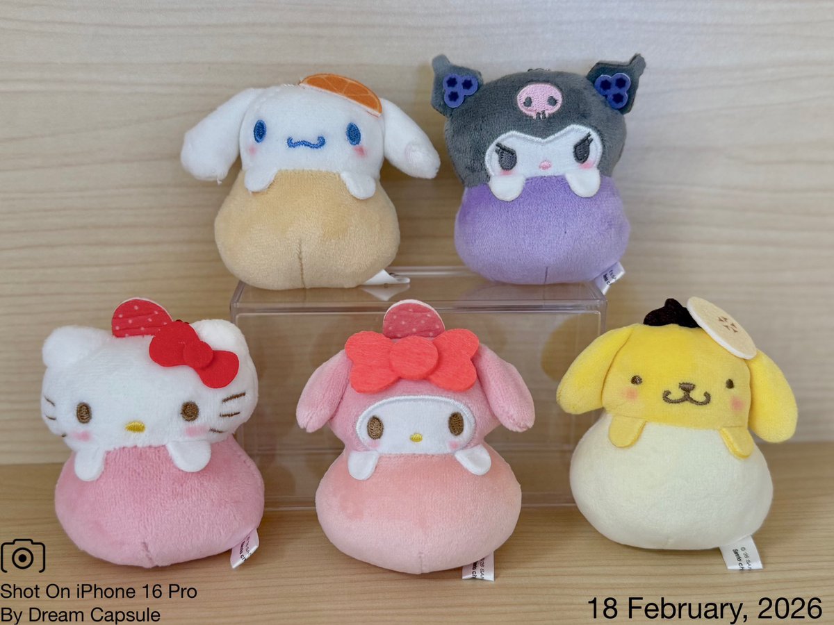 🌟新入荷ガチャ商品プレゼントCP🌟

お餅のような触り心地🍵
「サンリオキャラクターズ かおりつきフルーツ大福マスコット」

フォロー&amp;RP(RT)していただいた方の中から抽選で2名様に全5種セットをプレゼント🎁
ドリカプへの入荷日とキャンペーン詳細は↓

#ドリームカプセル #ガチャ専門店