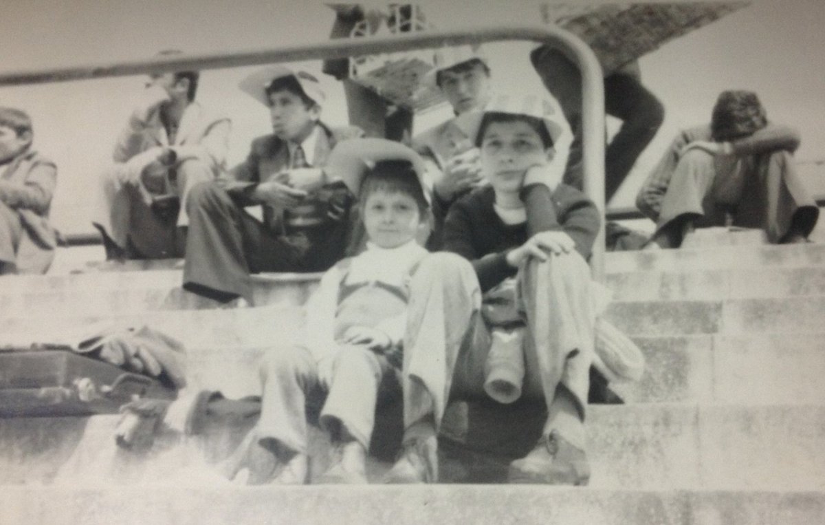 Kıymetli Beşiktaşlılar, Değerli Dostlarım, 

Yeri gelmişken sizlerle şunu paylaşmak istedim....

13 Şubat 2025 günü numarasını bilmediğim bir telefondan arandım ve 10 dk sonra geri döndüm.

Görevli bir arkadaş hakkımda şikayet olduğunu konuyla ilgili olarak beni dinlemek