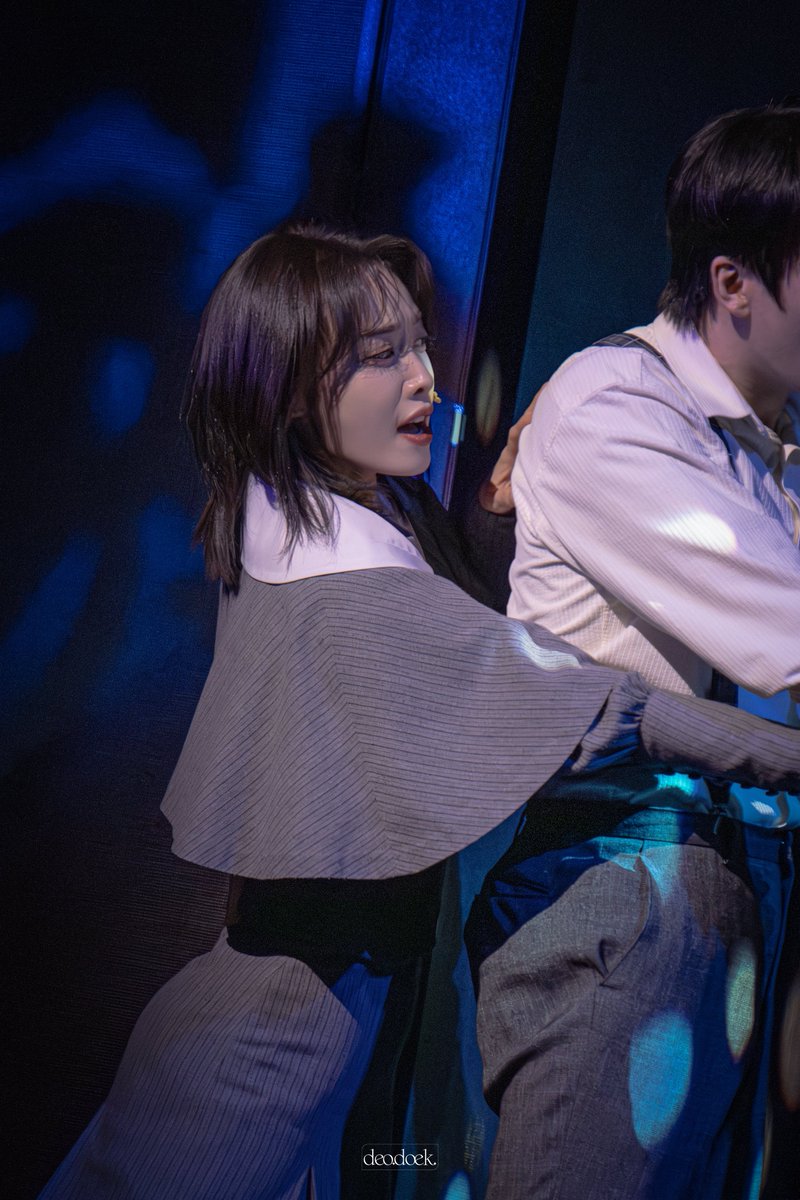 deodoek_'s tweet photo. 260129 #팬레터 스페셜커튼콜 
<섬세한 팬레터>

히카루 #김히어라 https://t.co/KIH0QpZCvv