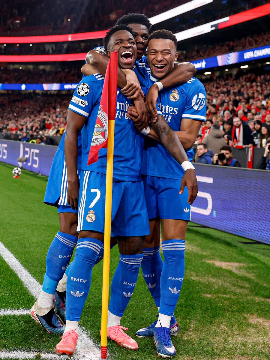 realmadrid's tweet image. 💙💙💙