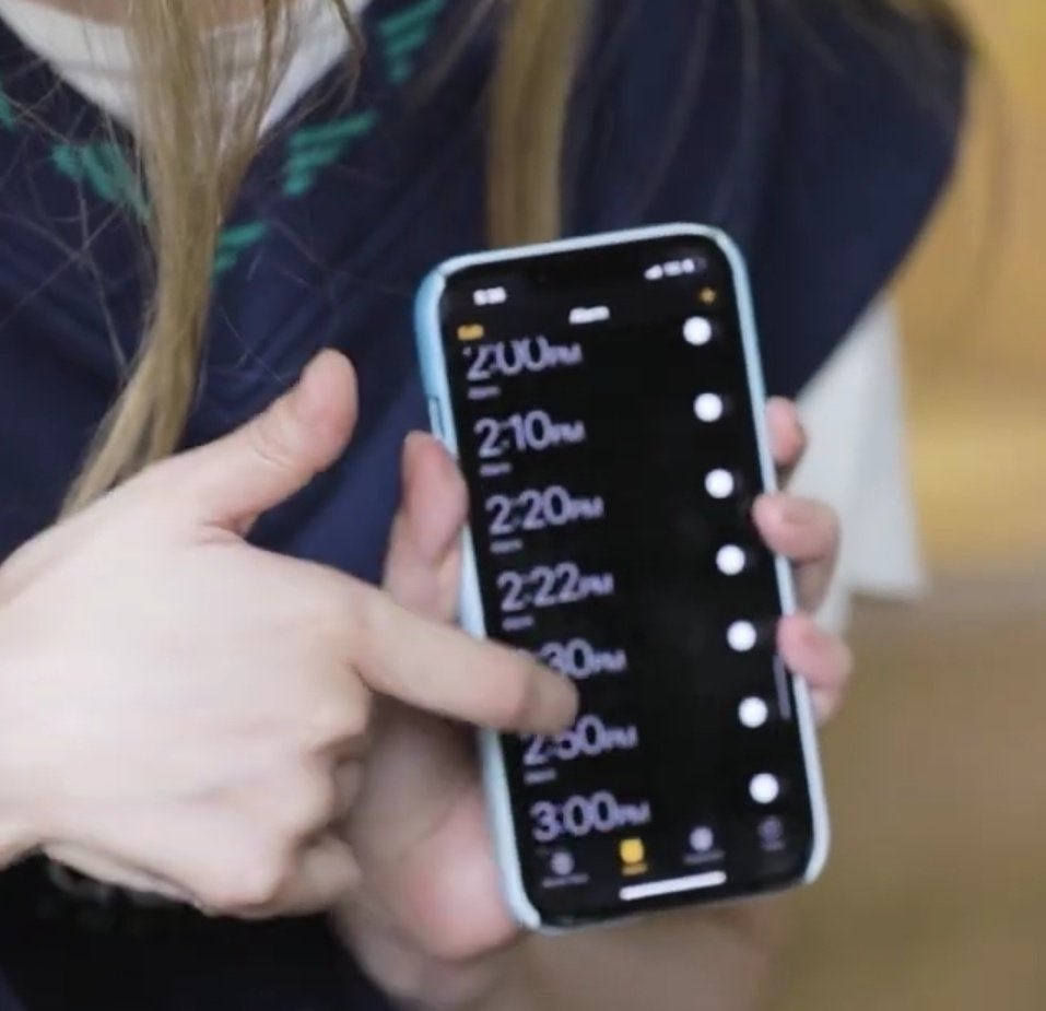 ไอดอลที่เหมือนผมในด้านการตั้งนาฬิกาปลุก :