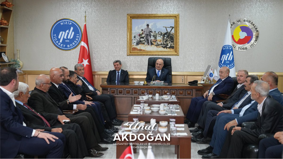 Nizip Ticaret Borsası Başkanı İbrahim Sarı’yı oda başkanlarımız ile beraber makamında ziyaret ettik. 
Nazik ev sahipliği için kendisine teşekkür ederim.