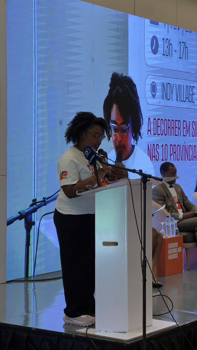 withneysabino's tweet photo. Honored to be MC in this Historic moment:  the National Women’s Consultation for the #Inclusive National Dialogue, transforming women’s demands into proposals for COTE.Thanks to CESC, Fórum Mulher &amp; UN Women.Women’s voices &amp; faces count. ✊🏾
#Mozambique #WomenLead #YouthLeadership https://t.co/YqXZm32nRj