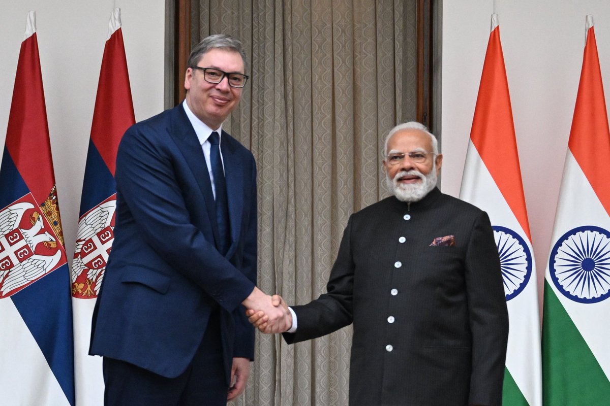 Александар Вучић tweet media