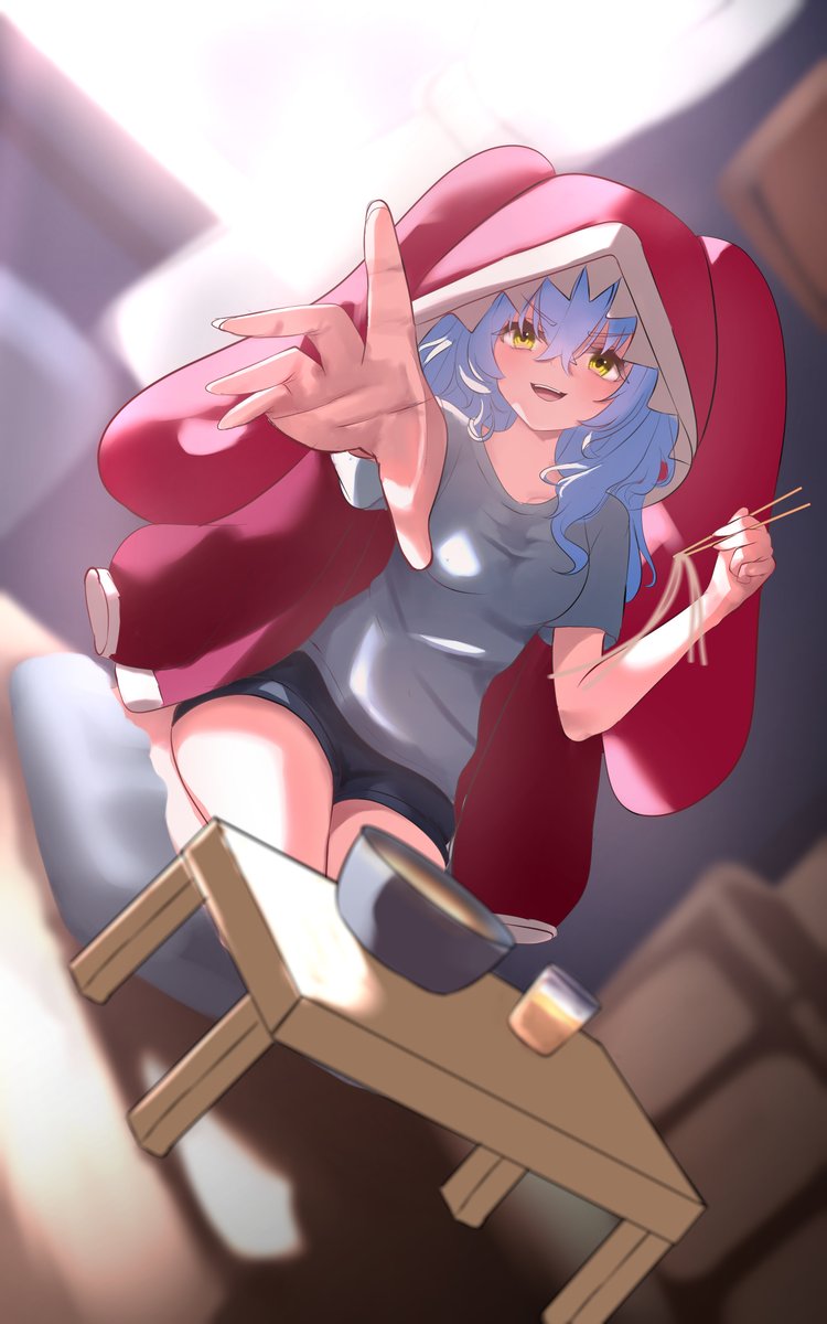 Don't forget to have lunch🤣