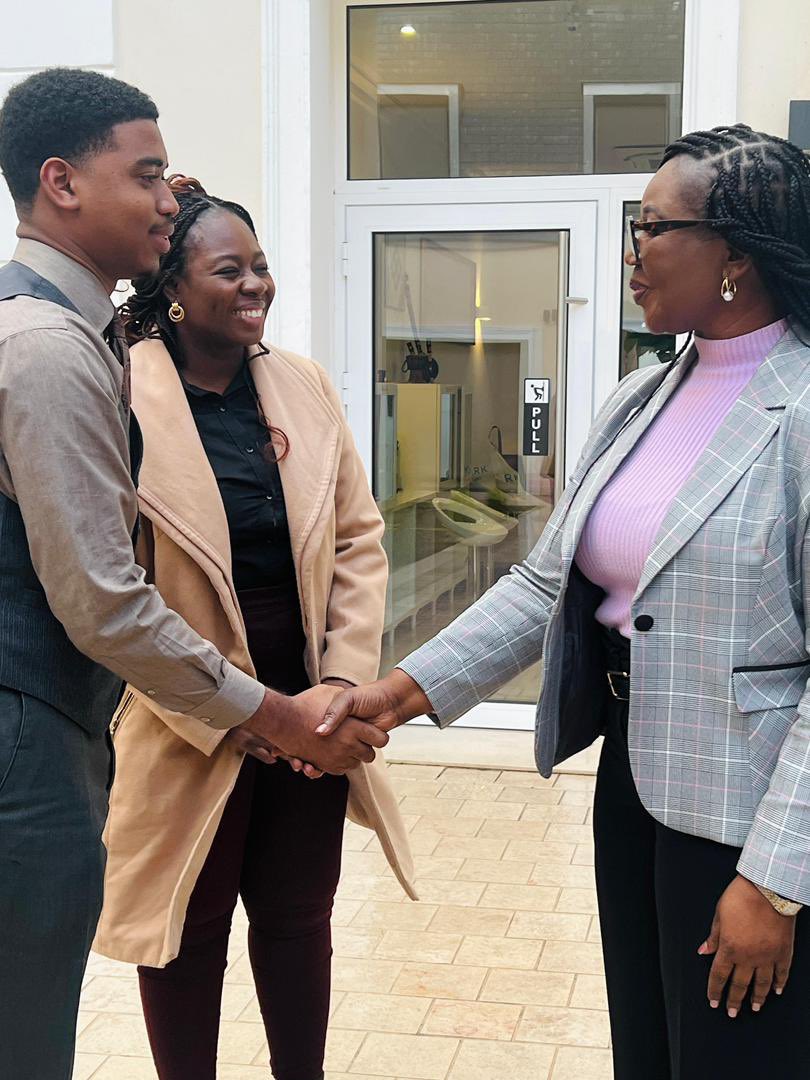 🇬🇭✨ UGSoL shines in Paris!
Our 7-member delegation proudly represented Ghana at the ICC Mediation Competition and received the Award for Cultural Distinction.

They also paid a courtesy call on Ghana’s Embassy in France, engaging with H.E. Mavis Ama Frimpong.🌍
#UGSoL #ICCParis