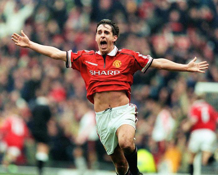 UnitedStandMUFC's tweet photo. Wishing @GNev2 a happy birthday! 🥳

🏆 8× Premier League
🏆 3× FA Cup
🏆 2× League Cup
🏆 2× Champions League
🏆 3× Community Shield
🏆 1× Intercontinental Cup
🏆 1× Club World Cup https://t.co/vetA0L5mo8