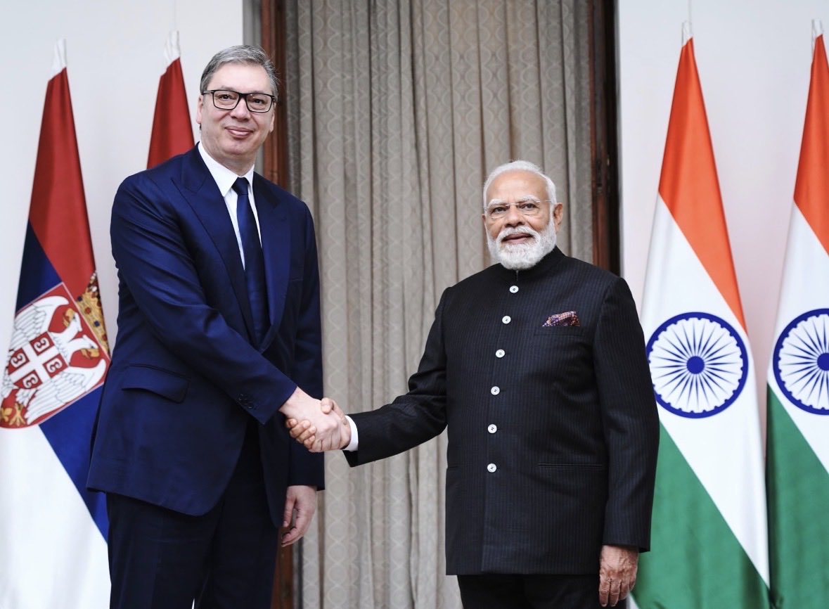 Александар Вучић tweet media