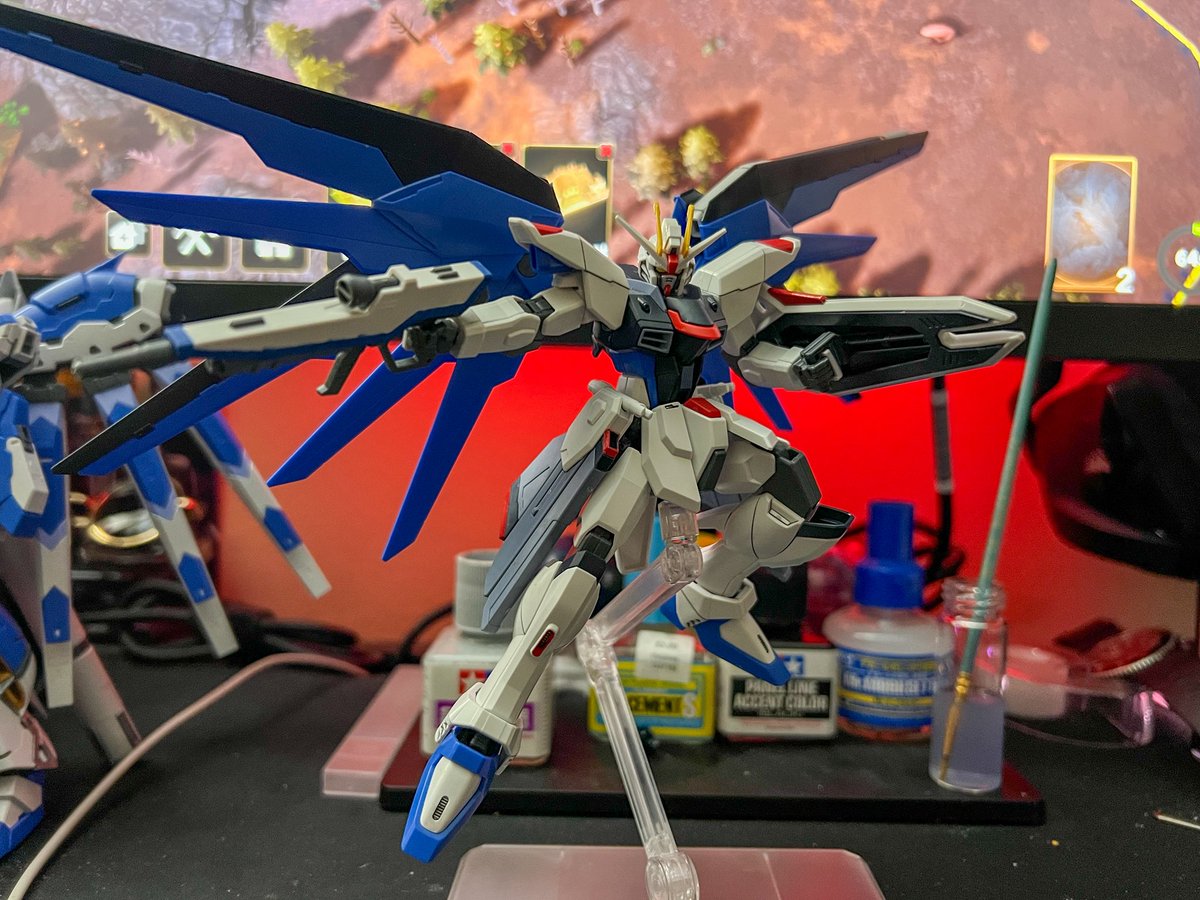 Saylon_Moooon's tweet photo. Freedom Gundams https://t.co/R22PENogJs