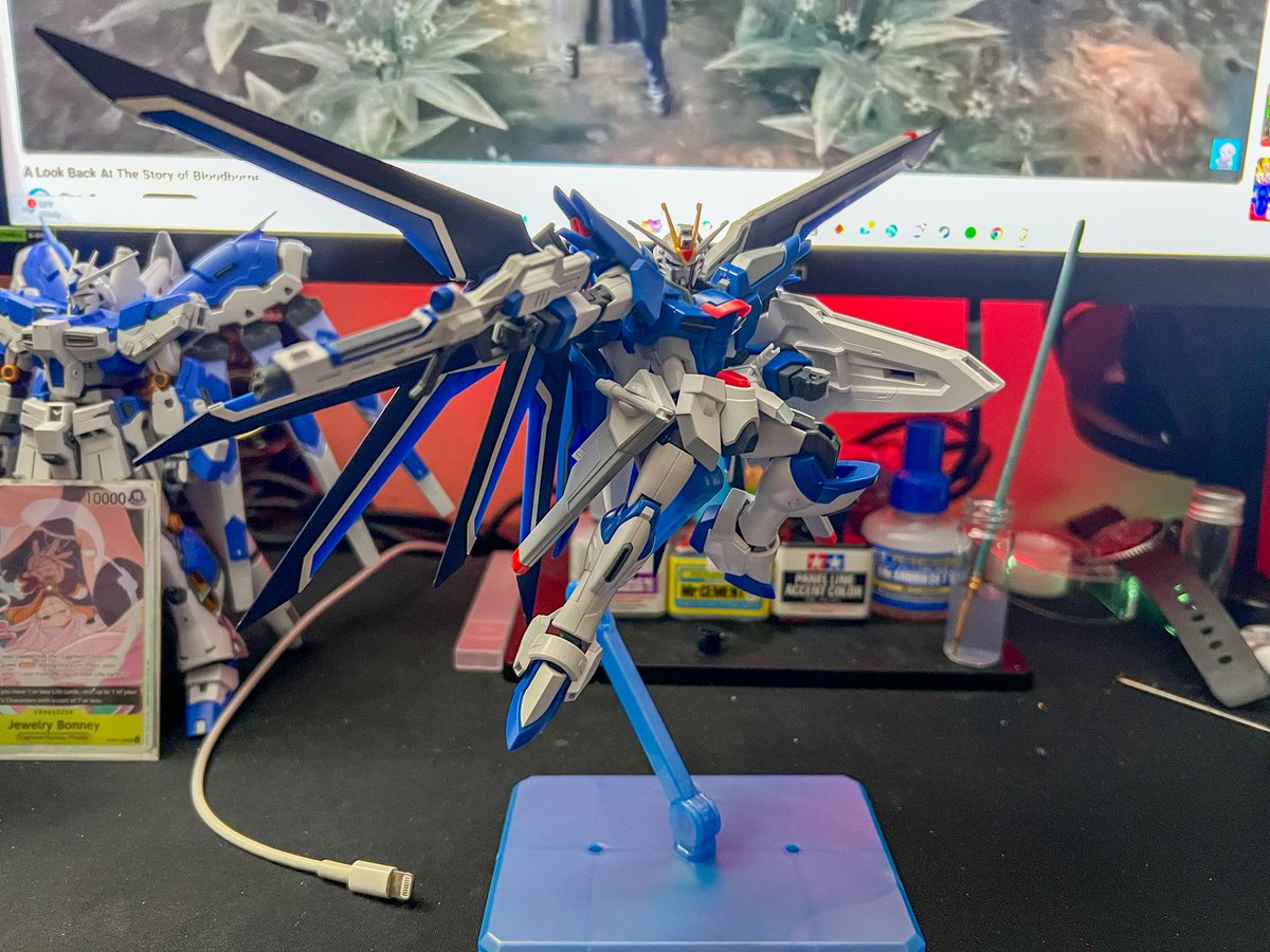 Saylon_Moooon's tweet photo. Freedom Gundams https://t.co/R22PENogJs
