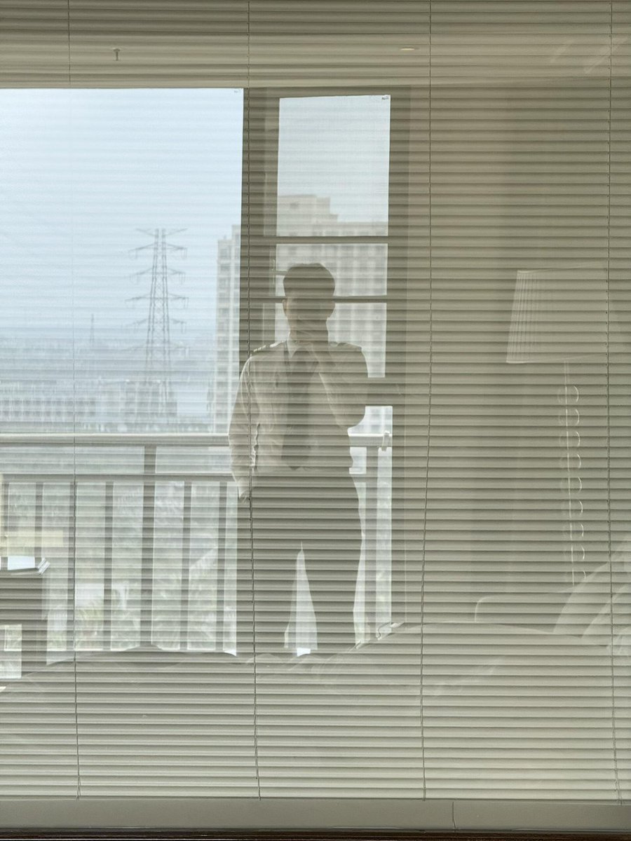 Tom Hiddleston tweet media