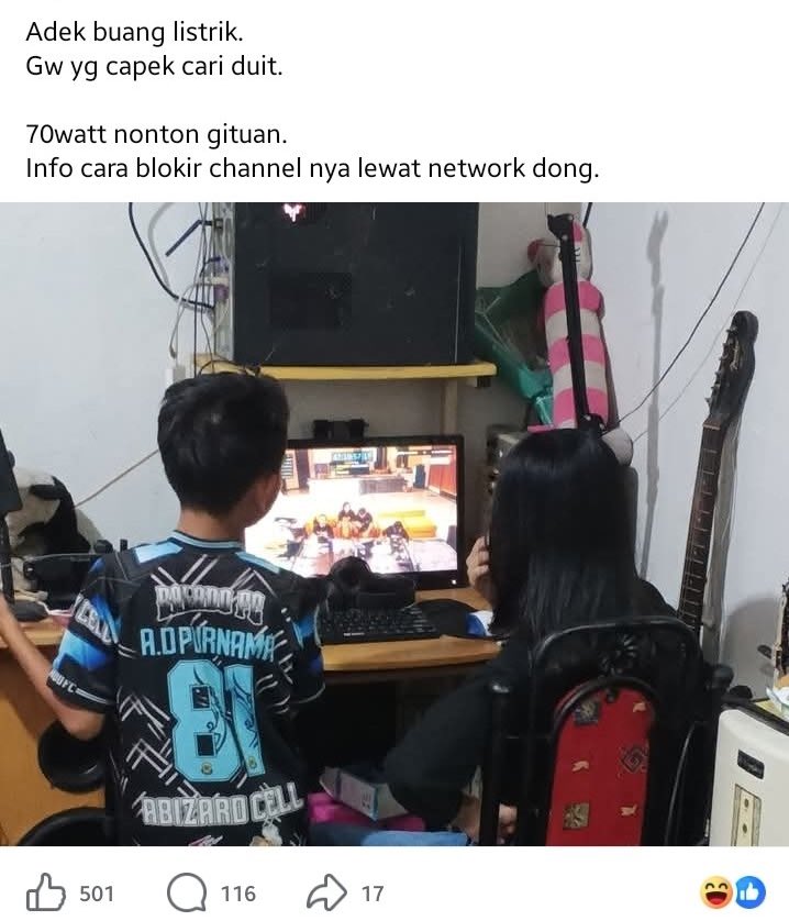 Apa yang dipertontonkan di MARAPTHON mungkin bentar lagi bakal jadi "LIFE GOALS" bocil2 penontonnya.

"Nongkrong, udad-udud, minum, kumpul temen, duit tetep banyak"