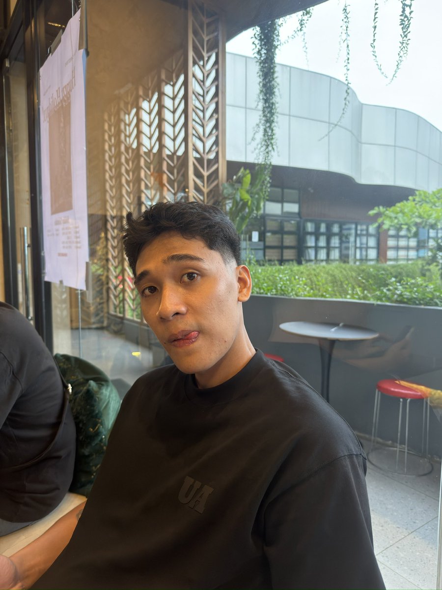 𝑲𝒓𝒛𝒛𝒃𝒍𝒏𝒄𝒎𝒏𝒅𝒛 tweet media