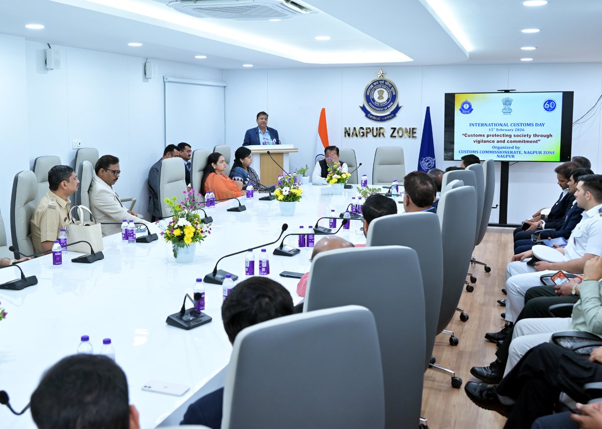 customsnagpur's tweet photo. Nagpur Customs Commissionerate celebrated International Customs Day 2026 on 15.02.26 with Sh. Nilkanth Shelke, ADG, DGGI Nagpur, as Chief Guest &amp; Sh. Avinash Thete, Commissioner of Customs, presiding it. The theme was "Customs Protecting Society through Vigilance and Commitment". https://t.co/7RXN0n1beN