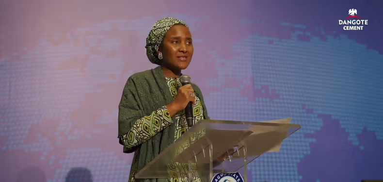 BusInsiderSSA's tweet photo. Aliko Dangote, Africa's richest man, has appointed his daughters to senior positions in the Dangote Group.

Halima Aliko Dangote will lead the Dangote Family Office & International Offices while overseeing its development in Dubai.

Fatima Aliko Dangote will oversee oil and gas operations, including the refinery and petrochemicals, and manage several corporate functions.

Mariya Aliko Dangote will manage commercial operations for cement and foods, focusing on market growth and operational excellence.