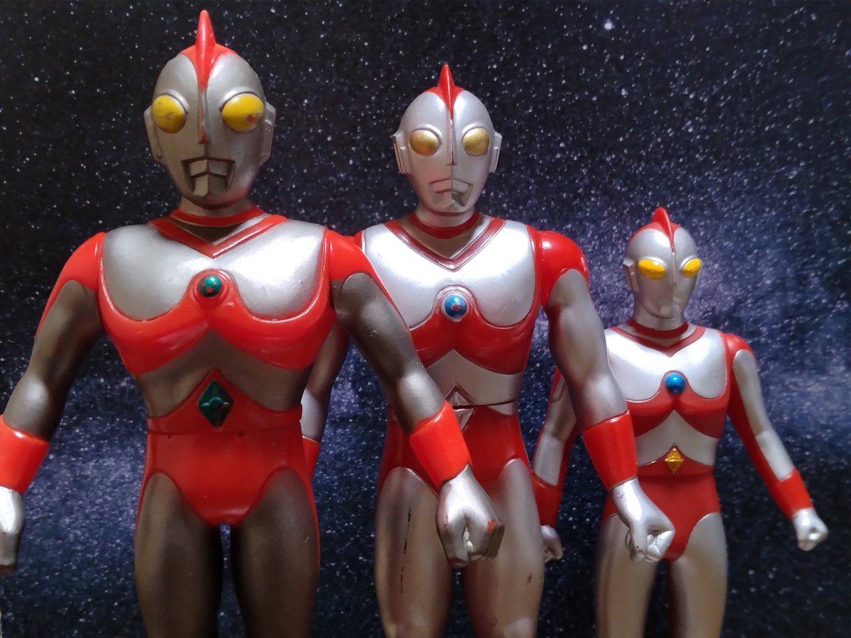 ポピー期、バンダイ1期、現行のウルトラマン80ソフビ こうして比べると
