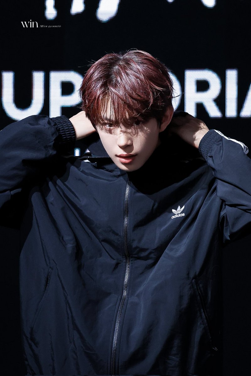 🖤🤍

#KIMGEONWOO #김건우 #GEONWOO #건우 #金虔佑 #キムゴヌ #ALPHADRIVEONE #ALD1 #알파드라이브원 #알디원