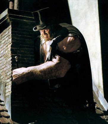 films_that's tweet photo. Say what you want about The League of Extraordinary Gentlemen… but you can’t argue the real star is Mr Hyde’s little Diet Coke legs and (presumably custom made) massive hat. https://t.co/hrenX458zv