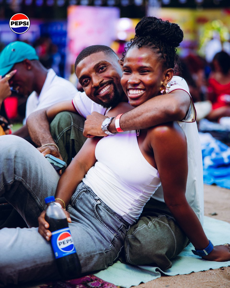 Pepsi_Naija's tweet photo. Movie in the Park Valentine's edition ๐ฅโค๏ธ
If you missed it, just know it was pure cinema under the open sky!
And Pepsi made it even better. ๐๐ฌ
#PepsiNaija #RefreshTheStreetz #mipexperience https://t.co/6adJWIc4ZS