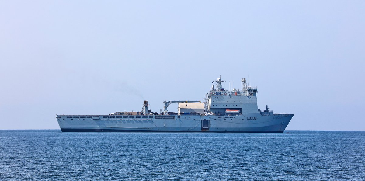 NavyLookout's tweet photo. Unsurprisingly, RFA sailors, members of @RMTunion  have backed industrial action over latest pay offer which fell short of expectations.

Turnout 61.43%  
Vote for strike action: 96.5% 
Vote for action Short of a strike: 95.3%

https://t.co/sI3iwbCDXl https://t.co/9lUUEmhBnw
