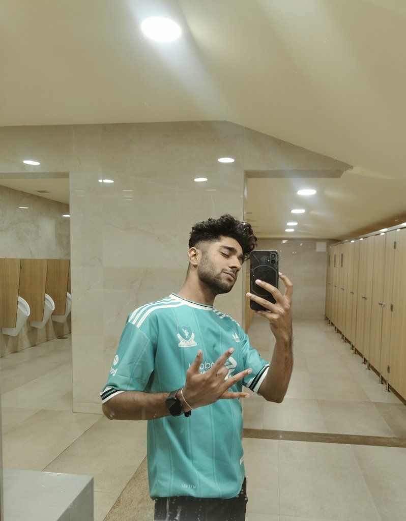 abhiofff tweet media