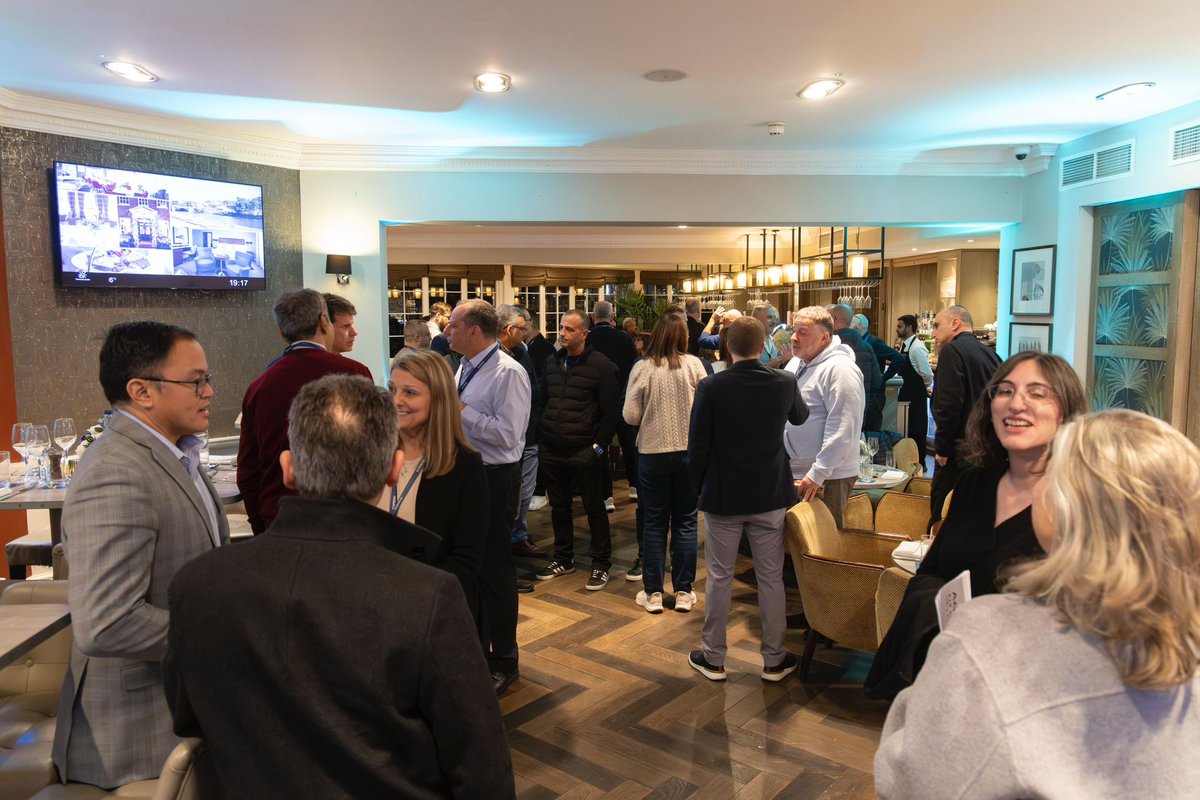 Mike Ettling tweet media